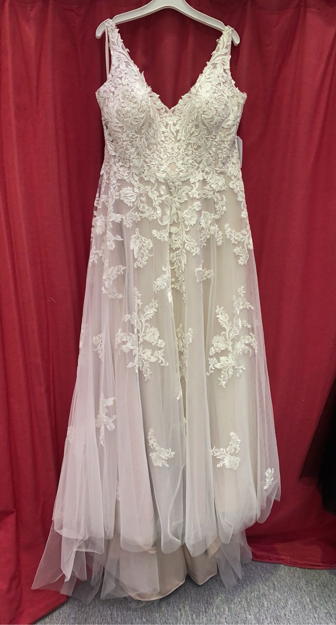 ALFRED ANGELO BRIDAL